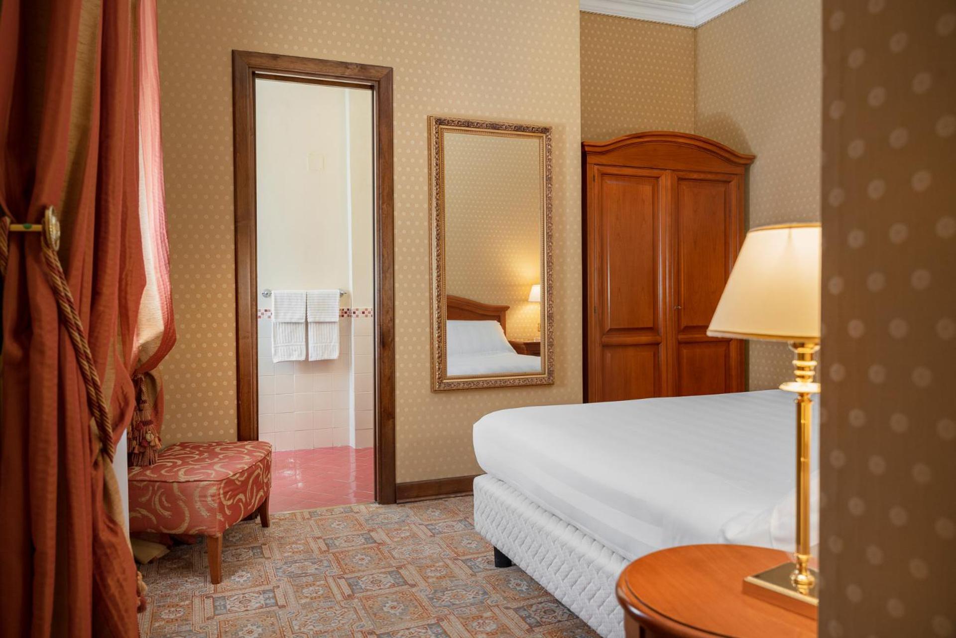 Hotel Oceania Roma Esterno foto